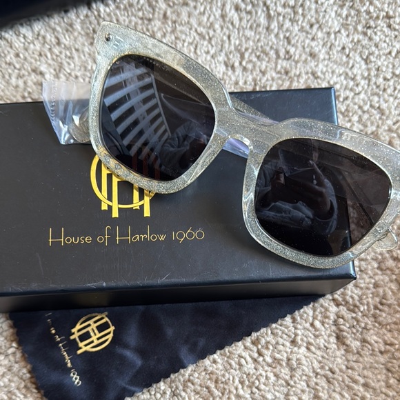 House of Harlow 1960 Shimmering Silver Sunglasses - Picture 2 of 3